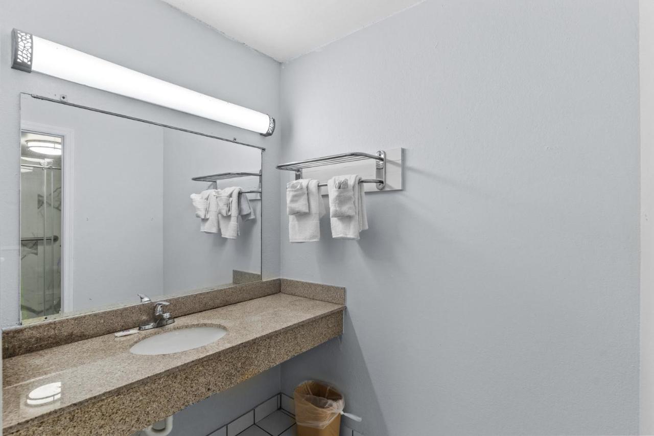 Studio 6 Wilmington, Nc Экстерьер фото